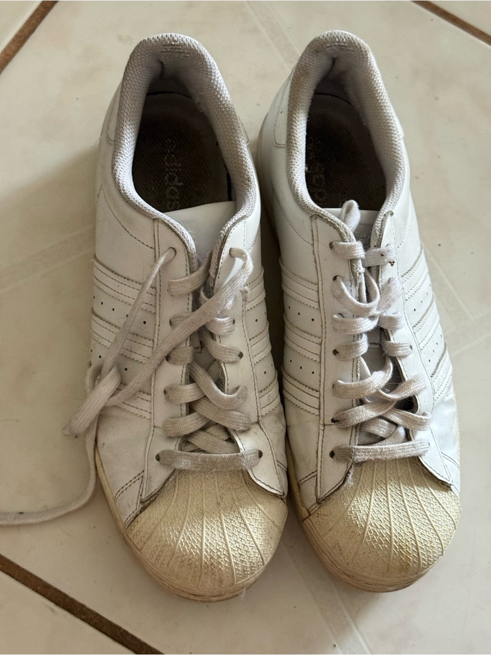 adidas men’s White Sneakers
